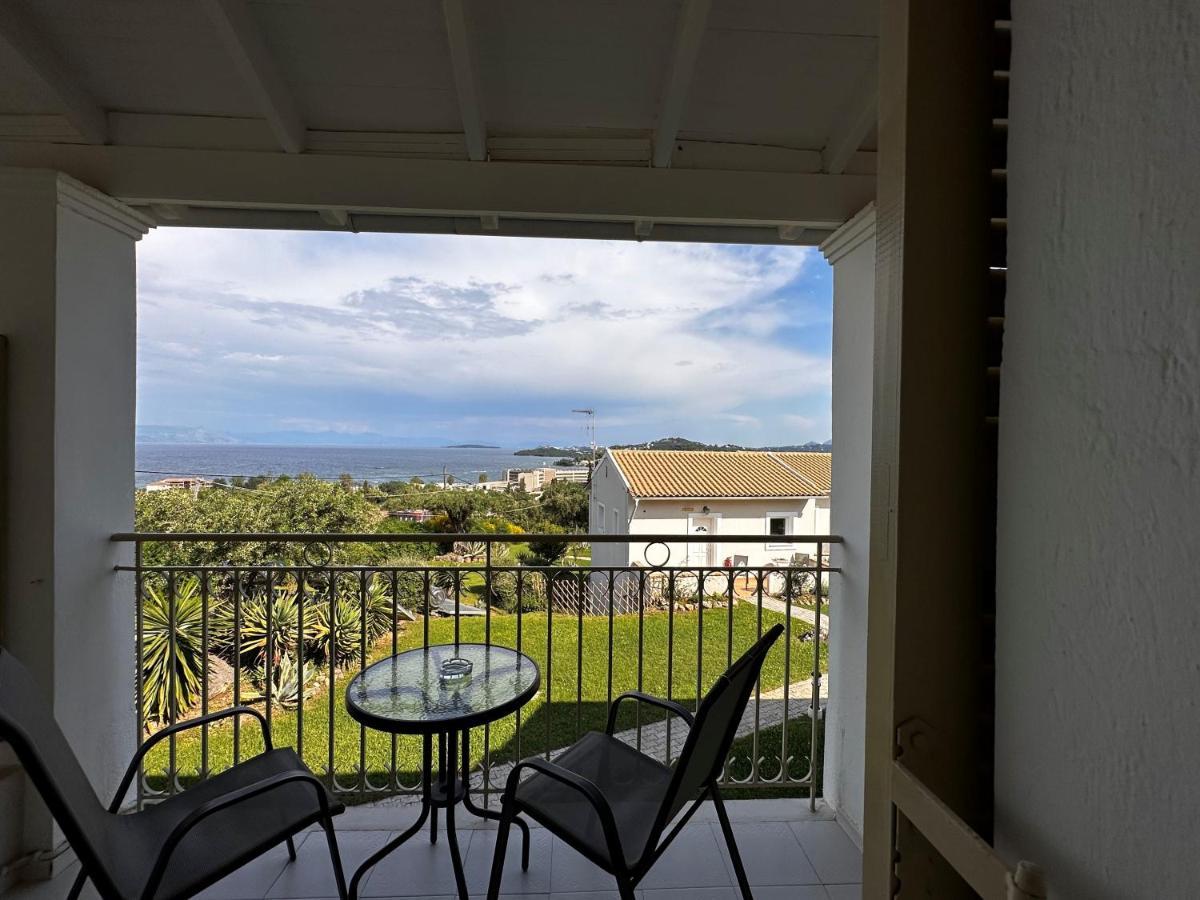 Апарт отель Panorama Hideaway Дассия Экстерьер фото