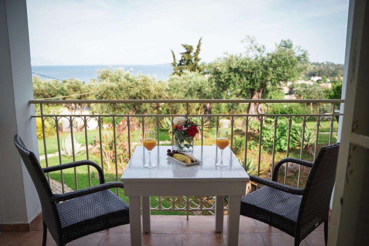 Апарт отель Panorama Hideaway Дассия Экстерьер фото